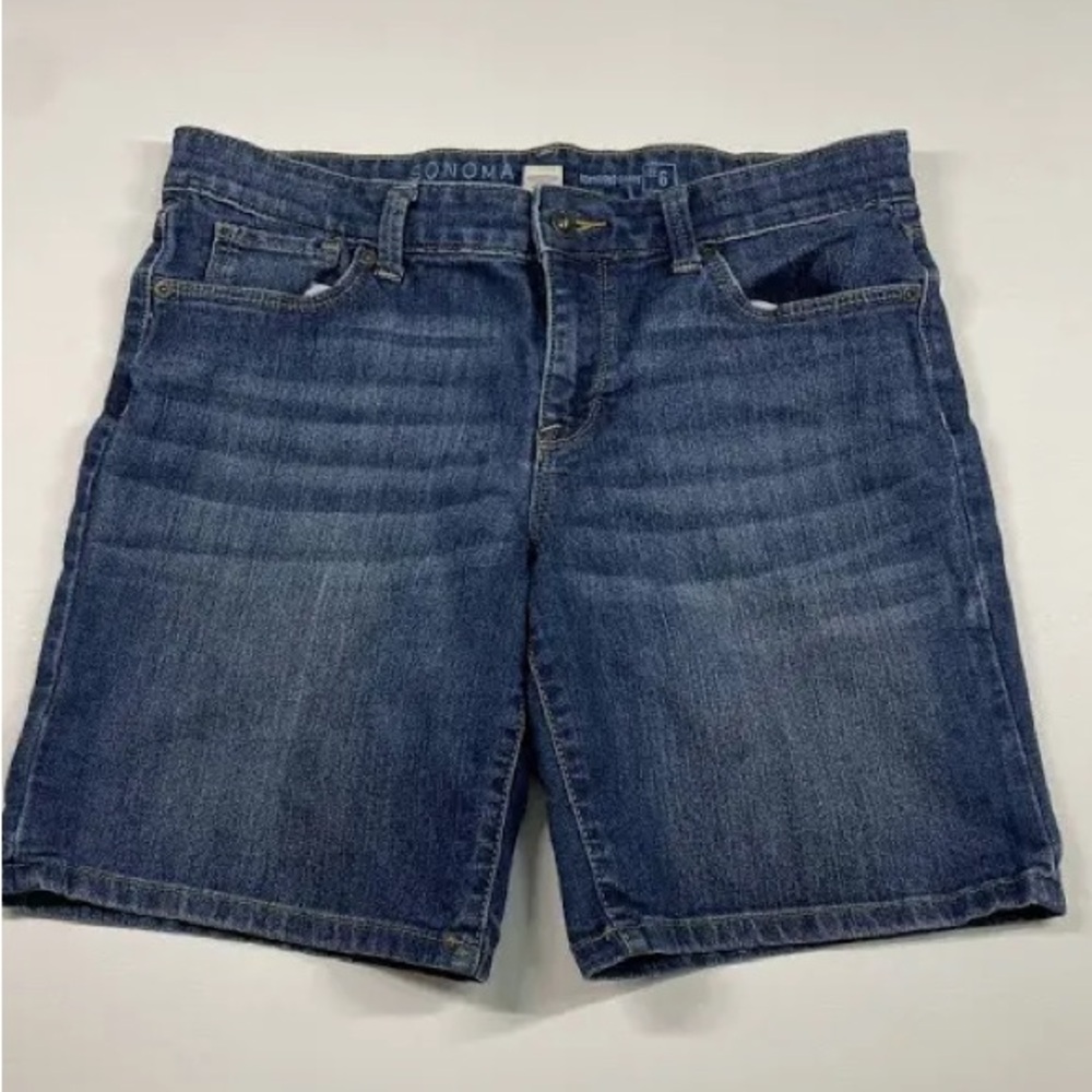 Sonoma Women’s Boyfriend Jean Shorts Size 16 Classic Indigo Denim Mid Rise 7.5”